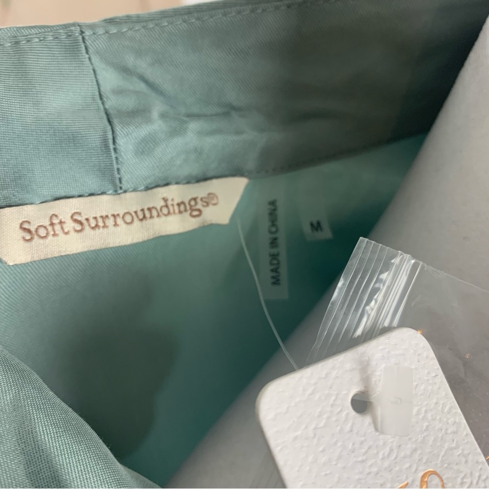 NEW Soft Surrounding Laurel Tunic in dusk Green - Picture 12 of 13